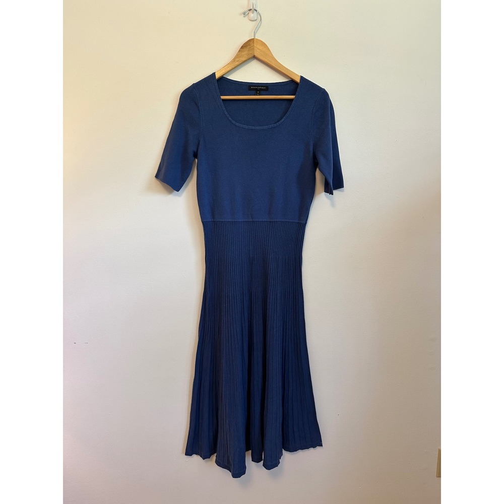 Banana Republic Blue Short Sleeve Ribbed Knit Scoop Neck Sweater Dress | Medium - Picture 1 of 6